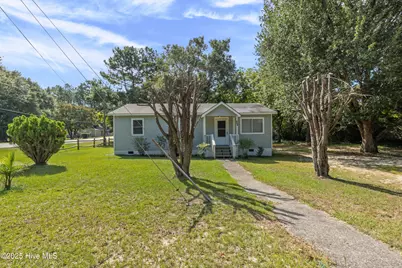 104 James Street, Aberdeen, NC 28315 - Photo 1