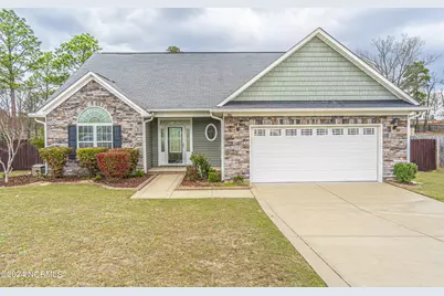 186 Ashcroft Court, Raeford, NC 28376 - Photo 1