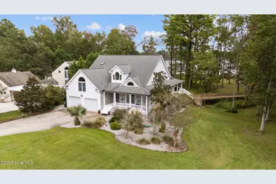 127 Spinnaker Lane, Havelock, NC 28532 - Photo 1