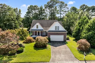 301 Foxwood Ln, Wilmington, NC 28409 - Photo 1