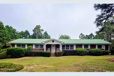 252 Vivian Street, West End, NC 27376 - Photo 1