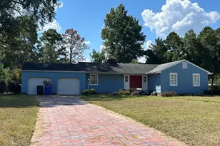 1303 Dogwood Ln, Laurinburg, NC 28352 - Photo 1