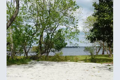 706 E Front Street #Unit D, New Bern, NC 28560 - Photo 1