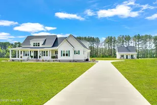 260 Southwind Dr, Washington, NC 27889 - Photo 1