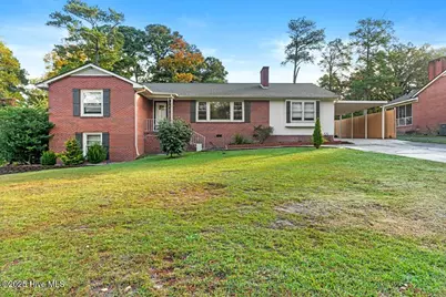 121 Woodland Road E, Rockingham, NC 28379 - Photo 1