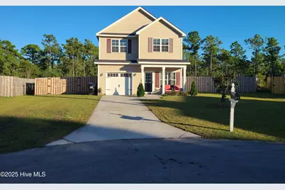 525 Everett Glades, Sneads Ferry, NC 28460 - Photo 1