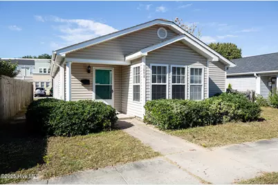 1008 S 10th Street, Wilmington, NC 28401 - Photo 1