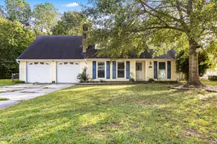 257 Bayberry Ct, Jacksonville, NC 28540 - Photo 1