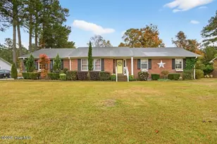 4913 Cypress Shores Dr, New Bern, NC 28562 - Photo 1