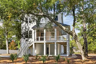 221 Inlet Point Dr, Wilmington, NC 28409 - Photo 1