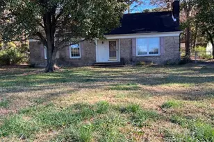 406 S Oak Forest Rd, Goldsboro, NC 27534 - Photo 1