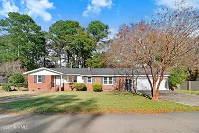 303 E South Street, Fremont, NC 27830 - Photo 1