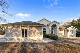 101 Bunker Ct, Hampstead, NC 28443 - Photo 1