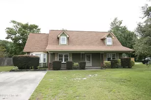 718 Arnold Rd, Wilmington, NC 28412 - Photo 1