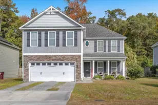 1301 Deer Hill Dr, Wilmington, NC 28409 - Photo 1