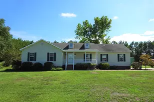 1107 Onslow Pines Rd, Jacksonville, NC 28540 - Photo 1