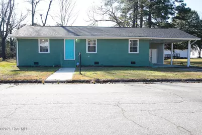 216 E Webster Street, Whiteville, NC 28472 - Photo 1