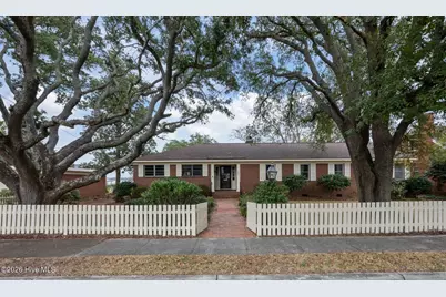 1800 River Drive, New Bern, NC 28560 - Photo 1