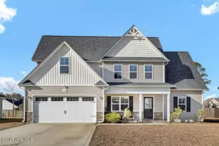 707 Crystal Cove Ct, Sneads Ferry, NC 28460 - Photo 1