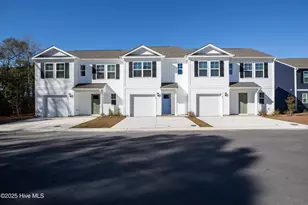 114 N Grassland Rd, Surf City, NC 28445 - Photo 1