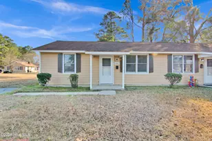 1002 School St, Jacksonville, NC 28540 - Photo 1
