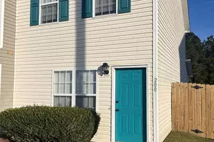 200 Pinegrove Ct, Jacksonville, NC 28546 - Photo 1