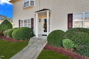 3812 E Vancroft Cir, Winterville, NC 28590 - Photo 1