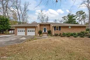 107 Pineview Dr, Oriental, NC 28571 - Photo 1