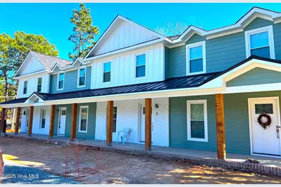 209 Bonnie Brook Road #1, Aberdeen, NC 28315 - Photo 1