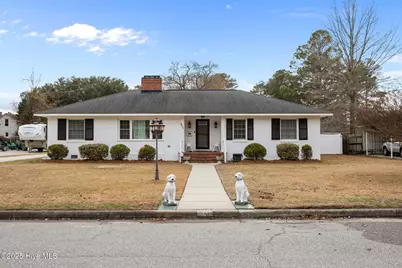 211 W 12th Street, Washington, NC 27889 - Photo 1