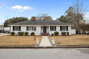 211 W 12th St, Washington, NC 27889 - Photo 1