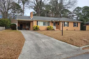 1305 Evergreen Dr, Greenville, NC 27858 - Photo 1
