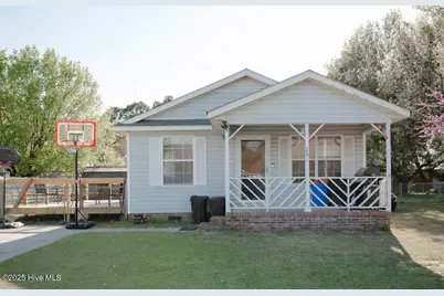 209 Crestmont Drive, Rockingham, NC 28379 - Photo 1