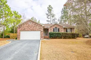 65 Sawmill Rd E, Pinehurst, NC 28374 - Photo 1