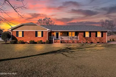 4906 Creekside Drive, New Bern, NC 28562 - Photo 1