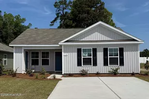 118 Ashworth Dr, Tabor City, NC 28463 - Photo 1