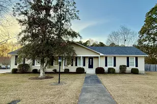 212 Tuckahoe Dr, Greenville, NC 27858 - Photo 1