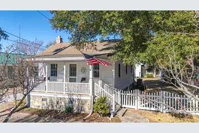 1208 Evans Street, Morehead City, NC 28557 - Photo 1