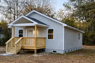 114 Nesmith St, Tabor City, NC 28463 - Photo 1