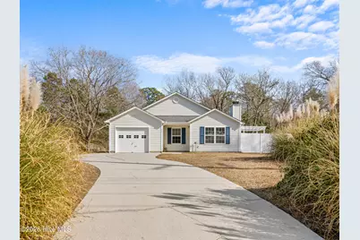 378 Riggs Road, Hubert, NC 28539 - Photo 1