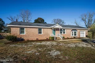 4726 Salix Dr, Wilmington, NC 28412 - Photo 1