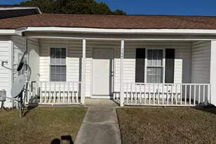 747 Pinewood Dr, Jacksonville, NC 28546 - Photo 1