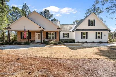 120 E Devonshire Avenue, West End, NC 27376 - Photo 1