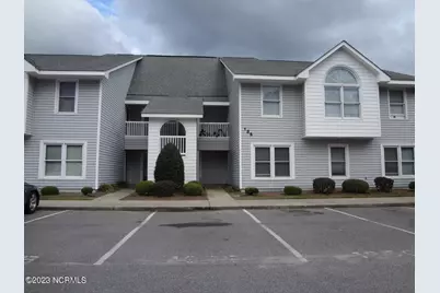 135 W Victoria Court #B, Greenville, NC 27834 - Photo 1