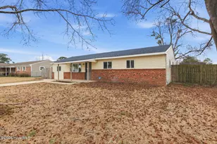 409 Dale Dr, Jacksonville, NC 28540 - Photo 1