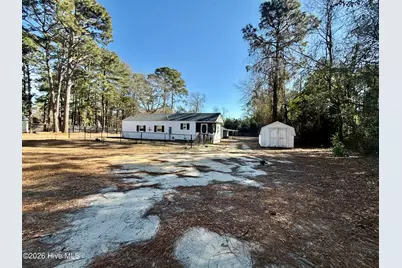 405 McKinnon Street, Hamlet, NC 28345 - Photo 1