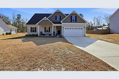35 W Waverly Drive, Burgaw, NC 28425 - Photo 1