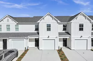 24 W Farley Dr, Hampstead, NC 28443 - Photo 1