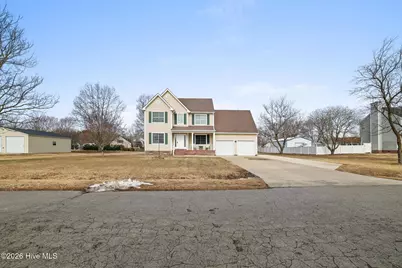 137 Kings Way, Moyock, NC 27958 - Photo 1