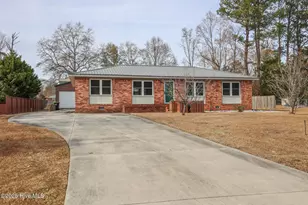 3 McArthur Dr, Jacksonville, NC 28546 - Photo 1